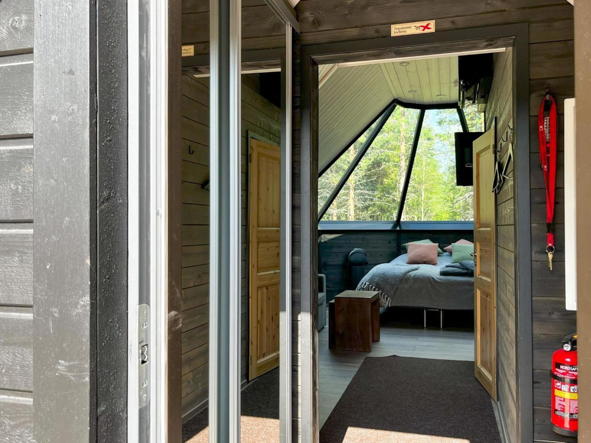Holiday Home Samruam B Aurora Cabin By Interhome سالا المظهر الخارجي الصورة